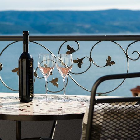 Cezar Luxury Apartment Omiš Esterno foto